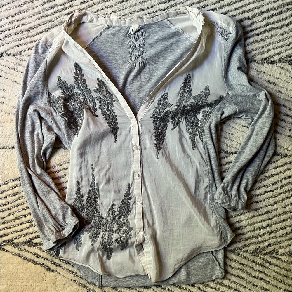 Anthropologie Tiny long sleeve